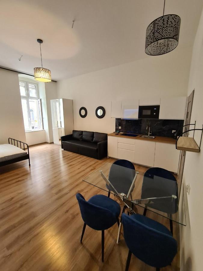 Apartamenty Mikubo Βρότσλαβ Εξωτερικό φωτογραφία